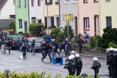 Demo Pro NRW Rat der Muslime: Die Gewalt eskalierte Foto: Roland KOhlsAuf der Ellesdorfer Straße eskalierte die Gewalt.